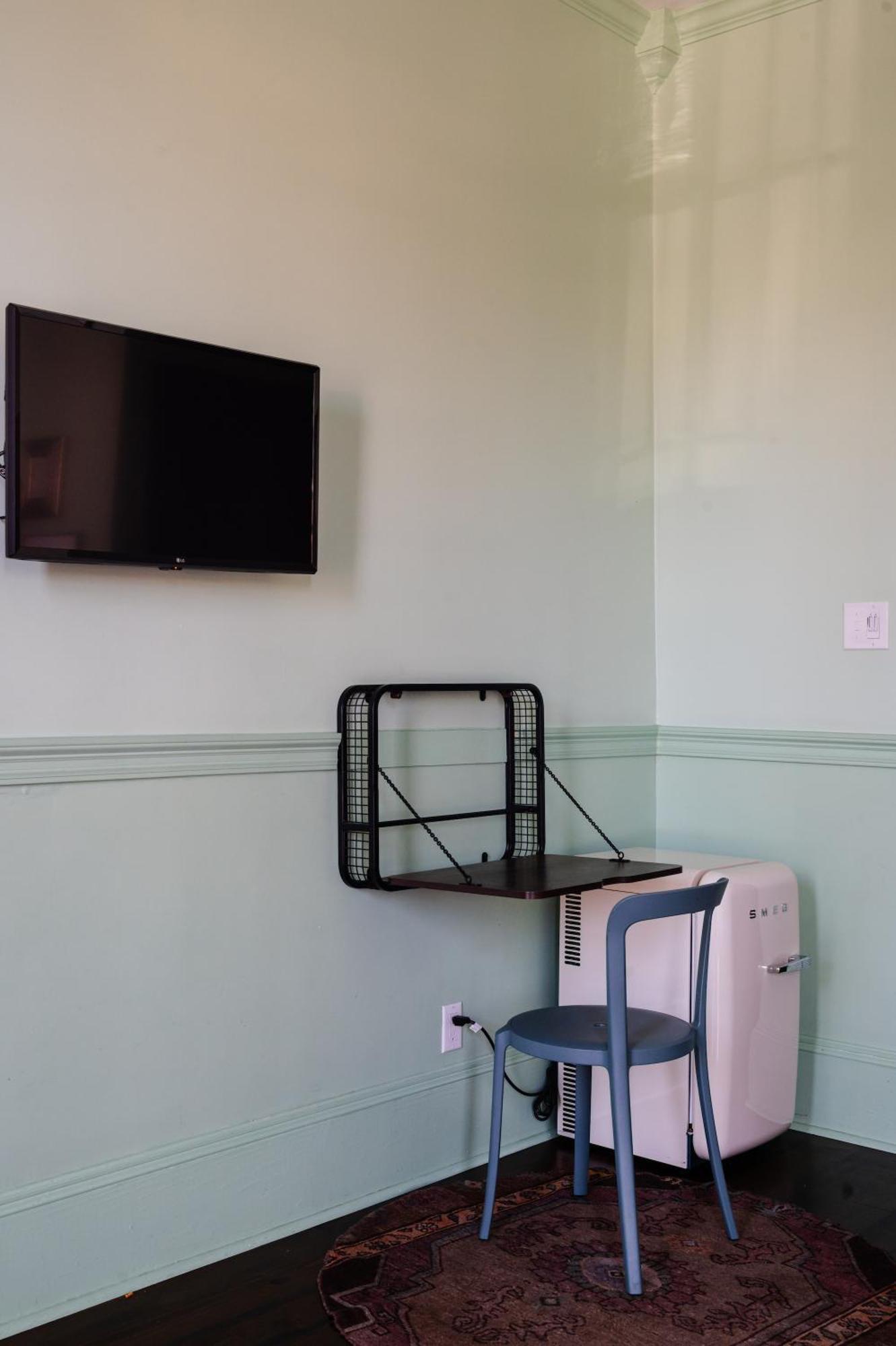 Hotel The Frenchmen New Orleans By Kasa Habitación foto